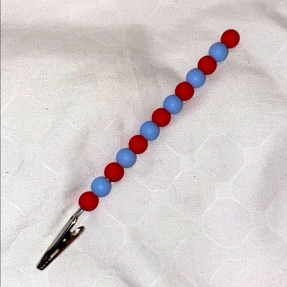 Clip - Picture 1 of 1